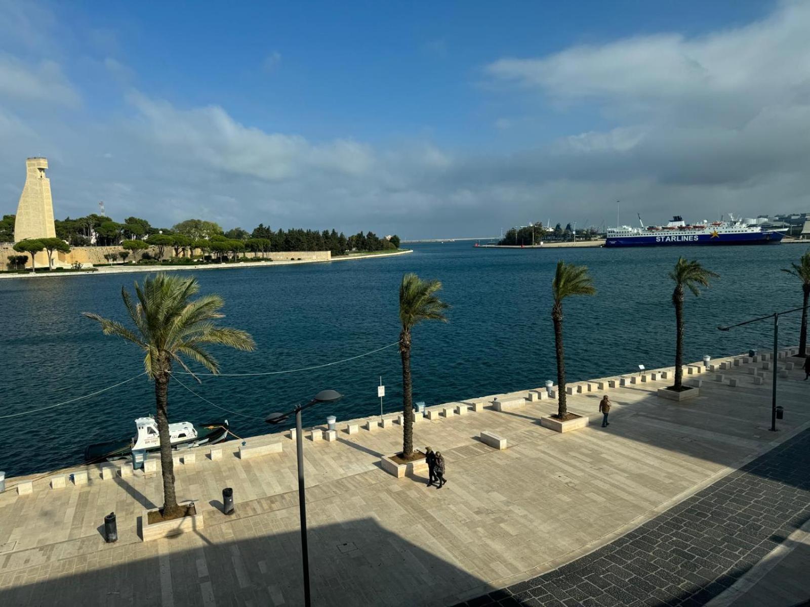 Regina Del Porto Lägenhet Brindisi Exteriör bild